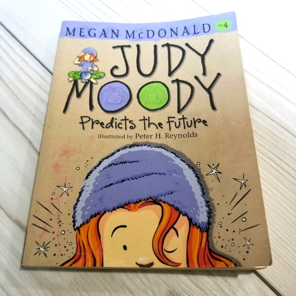 Judy Moody #1-10 books collection - Picture 10 of 16